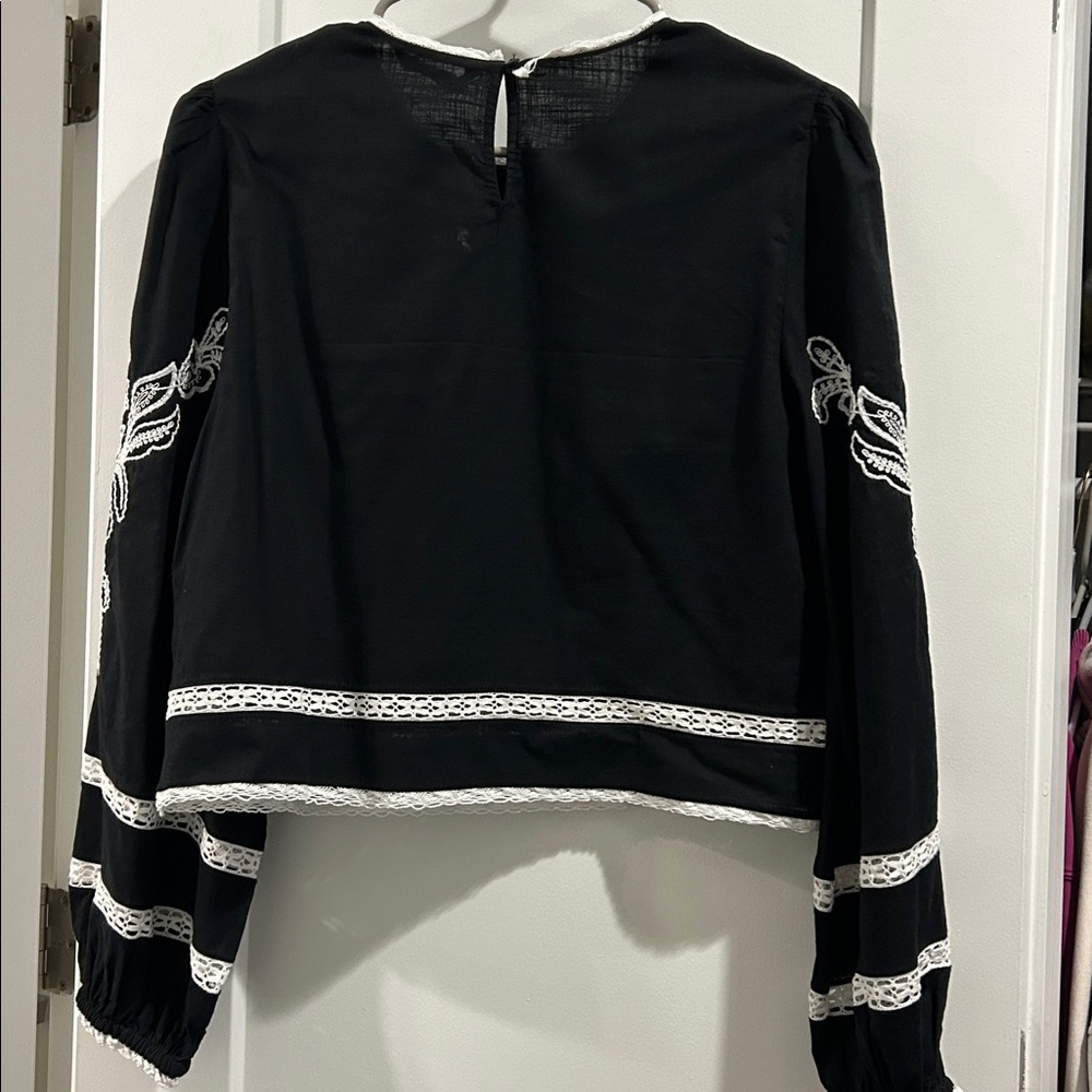 Zara Embroidered Black Blouse - Picture 4 of 4